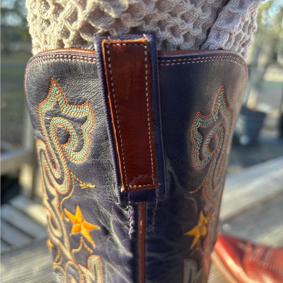 Lucchese Western Cowboy Leather Boots - Women’s size 10 D.  Blue with Stars - Picture 7 of 16